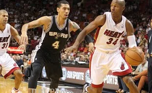   Tanpa LeBron James, Heat Pecundangi Spurs 