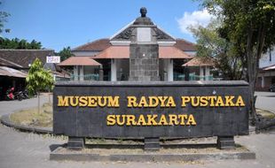 MUSEUM RADYA PUSTAKA : Pemkot akan Pertahankan Karyawan Museum