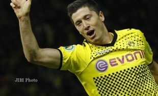    Lewandowski Peringatkan Pepe Tak Main Kotor