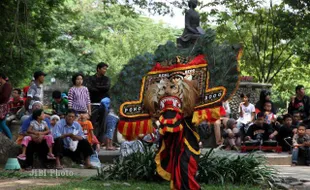 REOG 