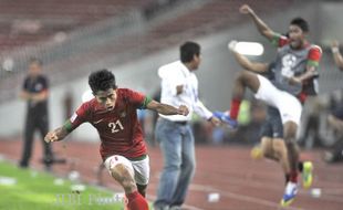 INDONESIA KALAHKAN SINGAPURA