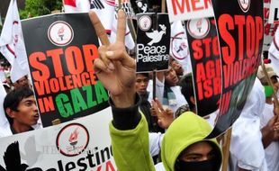 DUKUNG KEMERDEKAAN PALESTINA