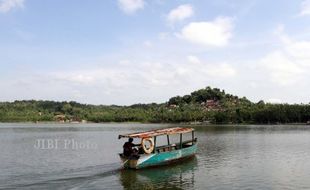 WISATA SRAGEN : Bupati Yuni Ingin Gunung Kemukus Jadi Objek Wisata Religi