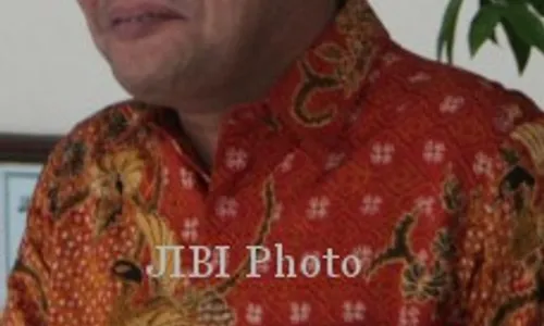 ANGGOTA DPRD DIY GELAPKAN MOBIL:  Keterangan Bowo Gaplek dan Dalwanto Beda, Hakim Bingung  