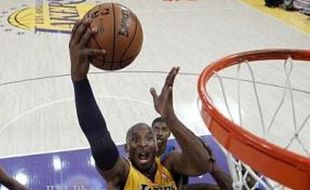 NBA: Pecat Pelatih, Lakers Justru Menang