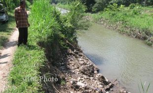 PENEMUAN MAYAT KLATEN : Hiii! Pencari Kodok Mati Mengambang di Sungai Dengkeng