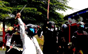 AKSI SWEEPING : Aksi Sweeping Marak di Kemlayan Solo, Tempat Nongkrong Jadi Sasaran