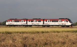 UJICOBA RAILBUS: Batara Kresna Layak Jalan