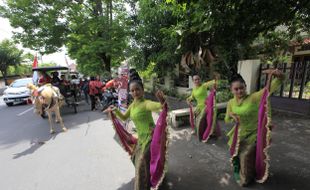 Kirab Budaya Jadi Acara Boyongan Sanggar Seni