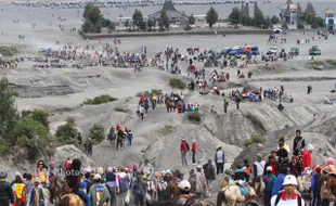 GUNUNG BROMO SIAGA : Erupsi Bromo Malah Genjot Kunjungan Wisatawan