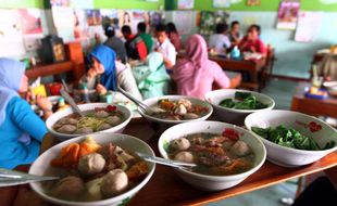 Pedagang Bakso Sambat, Ganjar Minta Disperindag Cek Harga