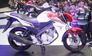 Honda CB150R Membunuh CBR150R Atau Yamaha Vixion