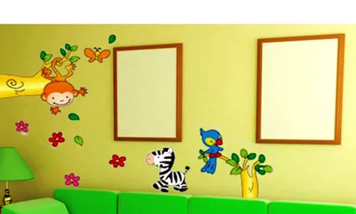 Wall Sticker Bikin Tembok Tak Membosankan