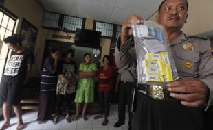 Seusai Beribadah Natal, Nenek 6 Cucu Malah Berjudi