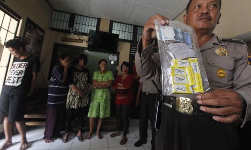 Seusai Beribadah Natal, Nenek 6 Cucu Malah Berjudi