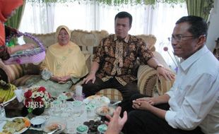 DAHLAN ISKAN MINTA MAAF