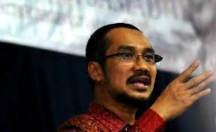 BAMBANG WIDJOJANTO DITANGKAP : Habis Bertemu Jokowi, Samad Lantang Sebut KPK Dizalimi