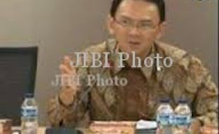 Ahok Sudah Siap Rapat, Anggota DPRD Belum Datang