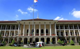 UGM Yogyakarta Cabut Larangan Ateisme