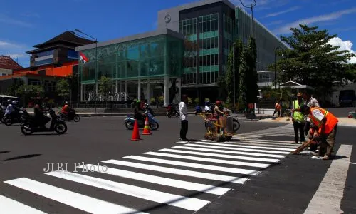 Zebra Cross Jl Jenderal Sudirman Solo Dinilai Tak Efektif