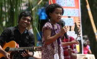  LOMBA MENYANYI LAGU PERJUANGAN