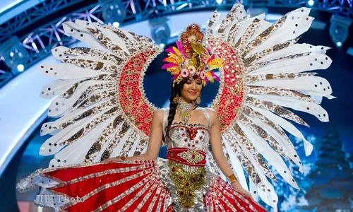 MISS UNIVERSE 2012: Inilah Perancang Kostum Garuda Maria Selena