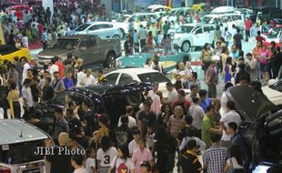 Pasar Mobil Indonesia Semakin Tertinggal Dibanding Thailand