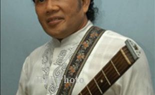 NOTONOGORO RAMAI DI BB: Rhoma Jadi Presiden Indonesia Bubar?