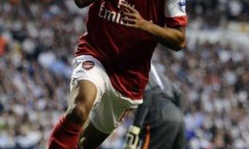 Wenger: Walcott Mampu Tiru Henry