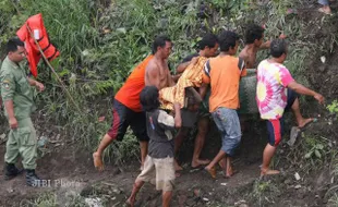  Warga Sangkrah Ditemukan Tewas Mengambang di Sungai