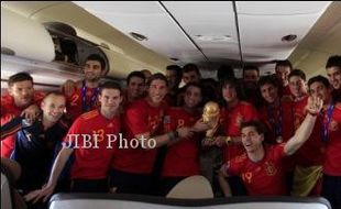 RANGKING FIFA: Spanyol Tutup Tahun 2012 di Posisi Puncak, Kolombia Naik ke Peringkat Lima