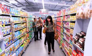 Mayora Kalkulasi Penaikan Harga Produk, Begini Respons Indomaret dan Alfamart