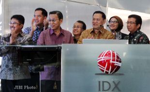 PERDAGANGAN SAHAM RESMI DIBUKA WAPRES