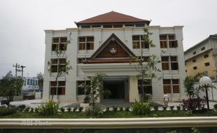 GEDUNG BARU KANTOR DISDIKPORA