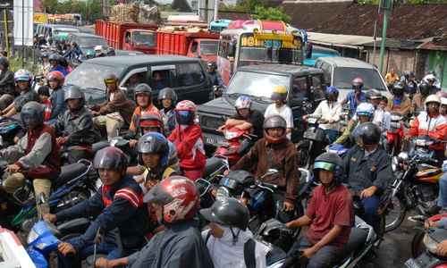 LALU LINTAS BANTUL : Leasing Berikan Kemudahan, Jumlah Kendaraan Bermotor Naik Drastis