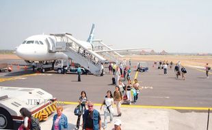 Sempat Terganggu Kabut, Penerbangan Bandara Adi Soemarmo Solo Kini Normal