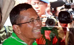 PASAR MOBIL : Dahlan Iskan: Pertumbuhan Pasar Otomotif Beri Sumbangan Besar