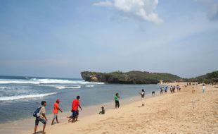 Pantai Krakal Bakal Bebas Kendaraan