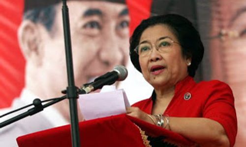 PENCATUTAN NAMA JOKOWI : Megawati Heran Persoalan Freeport Terus Diributkan