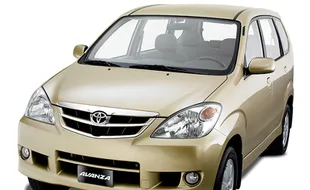 Toyota Avanza Mobil Terlaris 2012