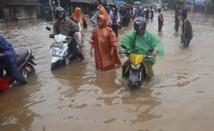 Pertolongan Pertama Motor yang Terendam Banjir