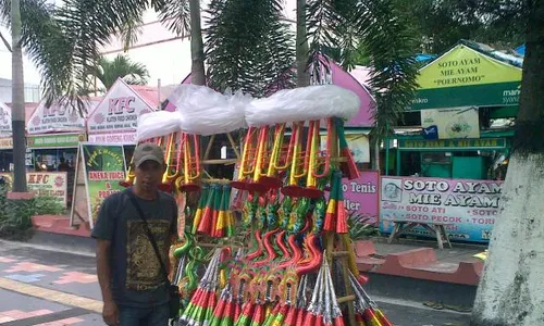    Kisah Penjual Terompet, Pilih Klaten Daripada Wonogiri...