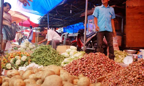 HARGA KEBUTUHAN MASYARAKAT : Di Kudus, Harga Kebutuhan Pekan Ini Relatif Stabil 