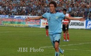 LIGA SUPER INDONESIA: Persela Benamkan P-MU 4-0