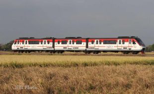 RAILBUS BATARA KRESNA : Hari Terakhir, Tiket Gratis Railbus Dibatasi 1 Orang 1 Tiket