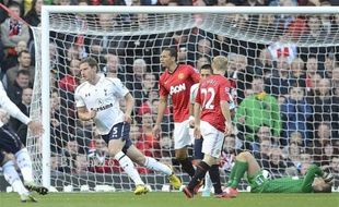 JELANG TOTTENHAM HOTSPUR Vs Man UNITED: Adu Pede