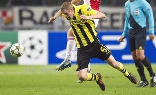 MU Tertarik Datangkan Sven Bender