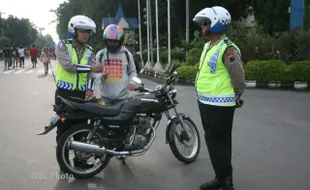 Gelar Razia Sore Hari, Satlantas Polres Jepara Tilang 120 Pelanggaran Kasatmata