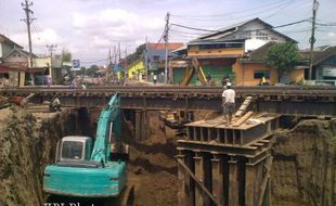 Warga Makamhaji Tuntut Kejelasan Proyek Underpass