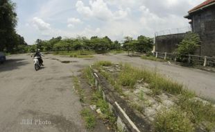 Ngeri Lur! Eks Terminal Kartasura Jadi Lokasi Pesta Miras dan Esek-Esek